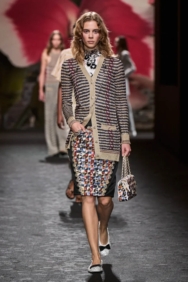 00051-chanel-spring-2024-ready-to-wear-credit-gorunway