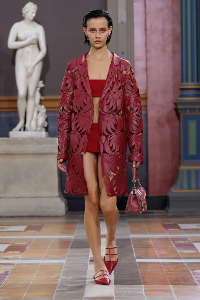 00057-valentino-spring-2024-ready-to-wear-credit-brand