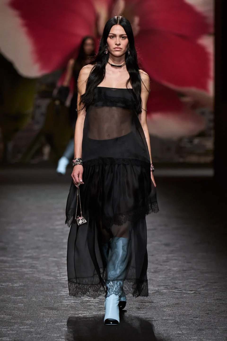 00062-chanel-spring-2024-ready-to-wear-credit-gorunway