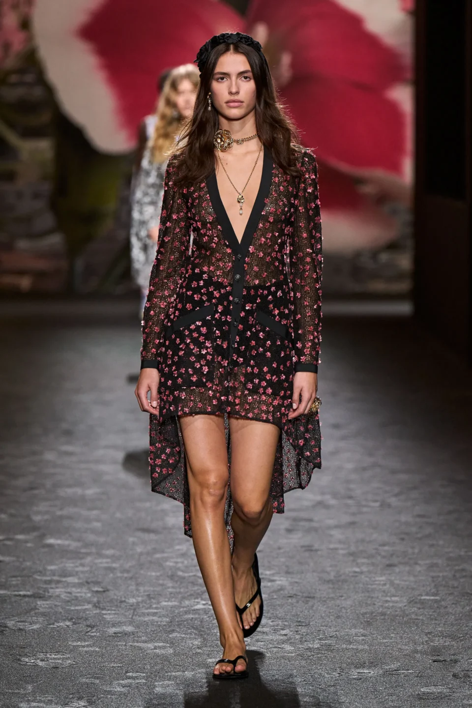 00069-chanel-spring-2024-ready-to-wear-credit-gorunway