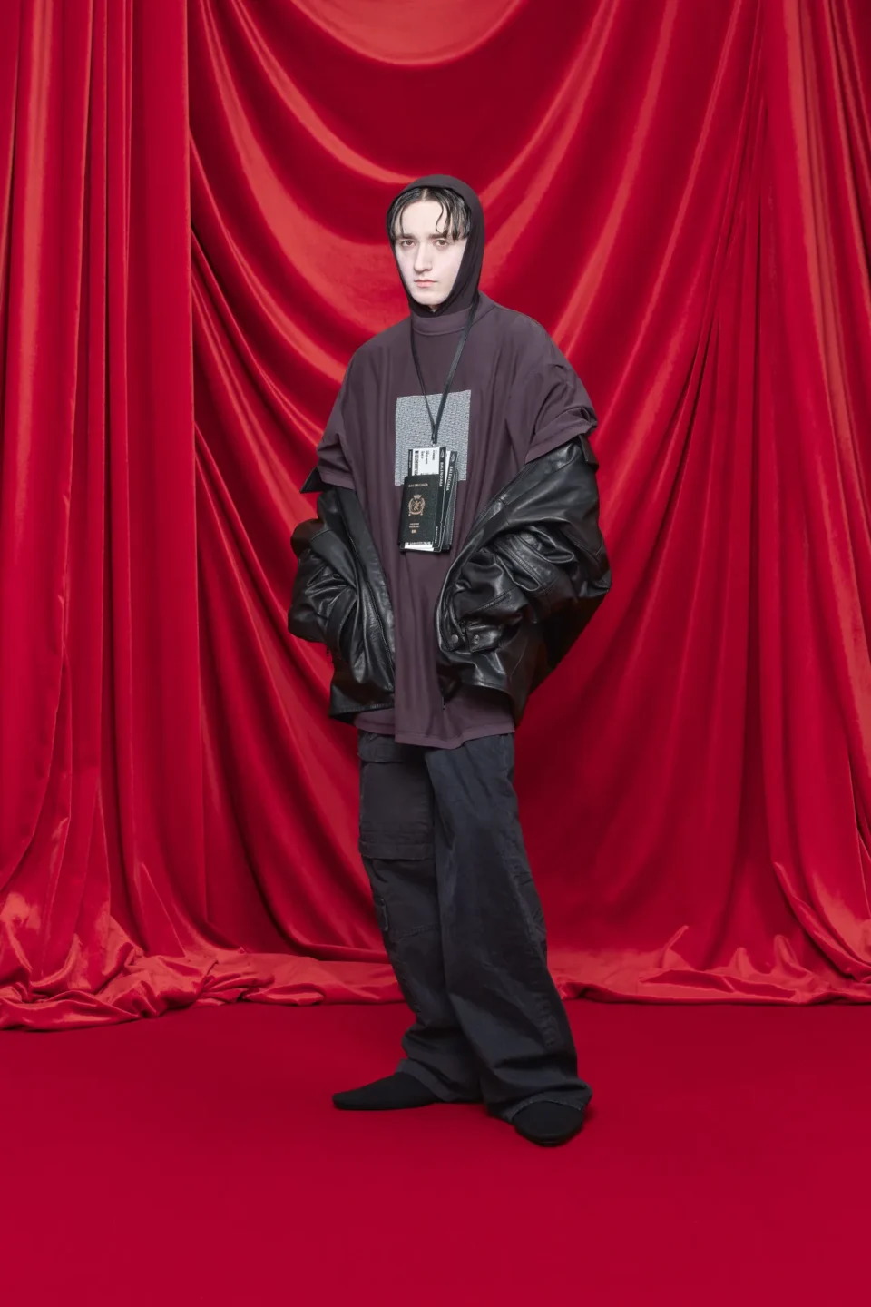 00072-balenciaga-spring-2024-ready-to-wear-credit-brand