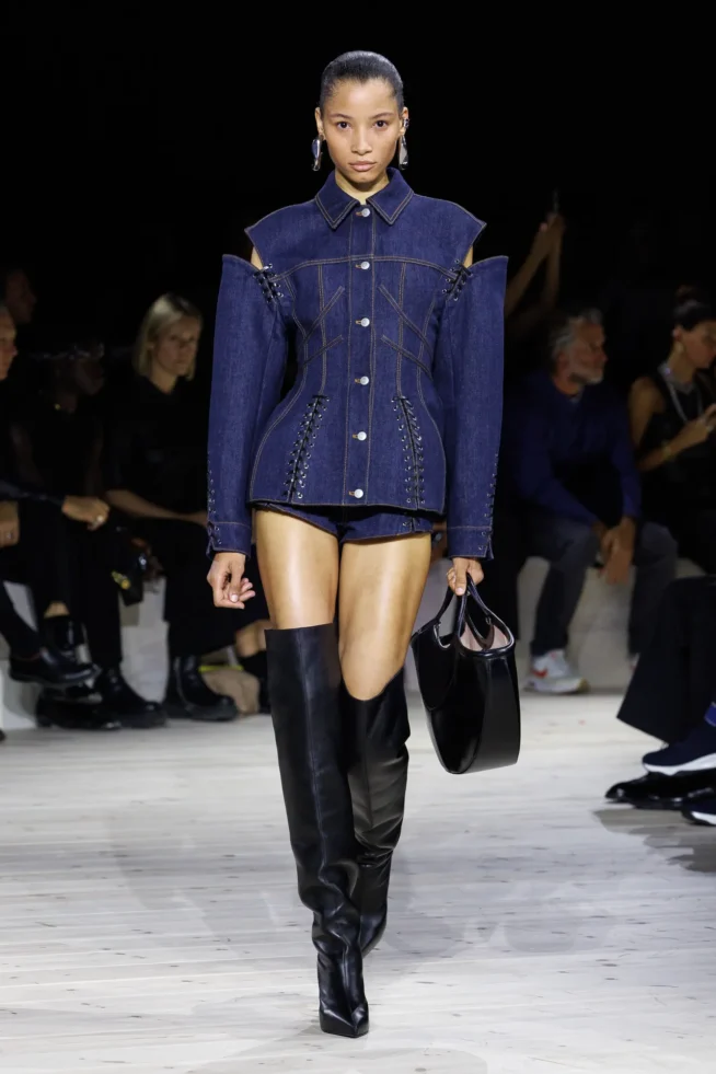 Alexander_McQueen_RTW_SS24_21