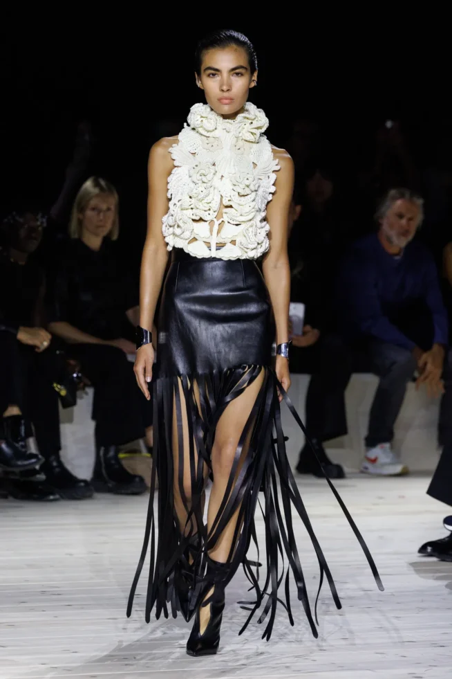 Alexander_McQueen_RTW_SS24_22