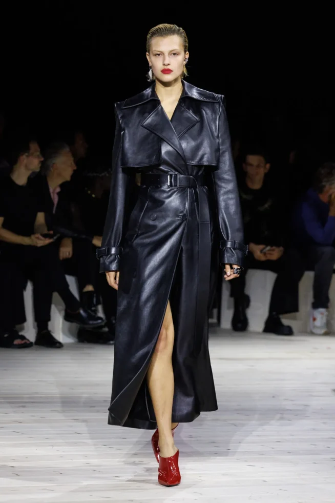 Alexander_McQueen_RTW_SS24_26