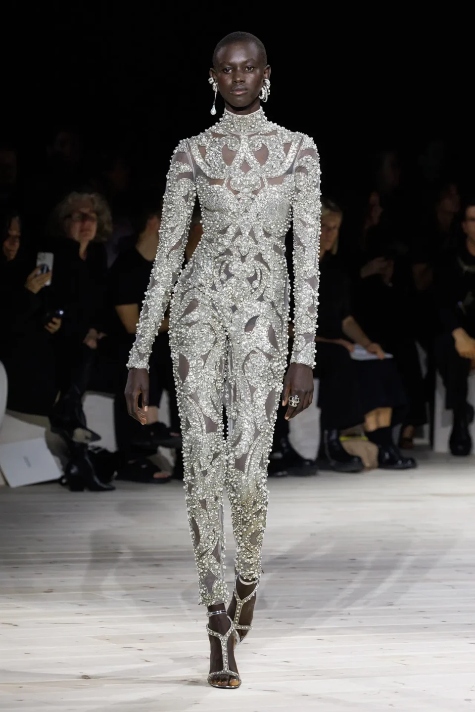 Alexander_McQueen_RTW_SS24_29