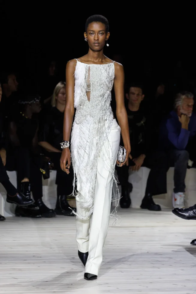 Alexander_McQueen_RTW_SS24_31