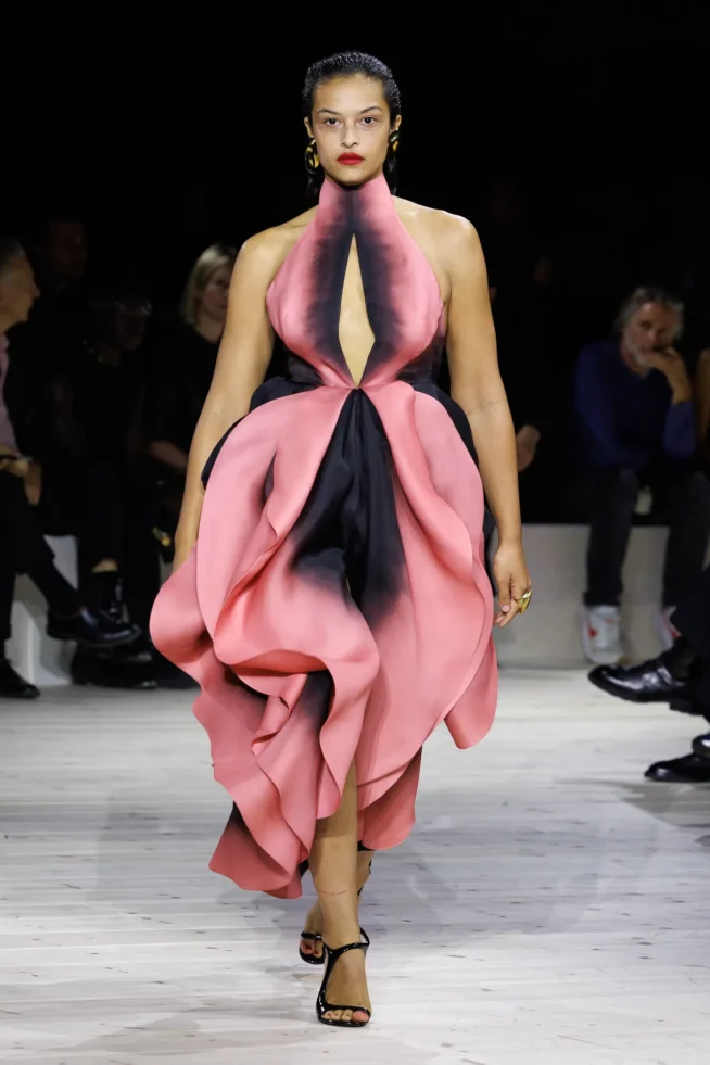 Alexander_McQueen_RTW_SS24_40
