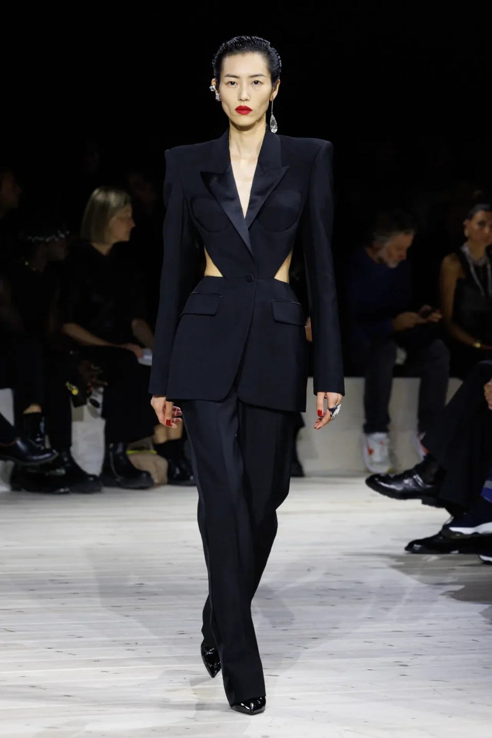 Alexander_McQueen_RTW_SS24_43