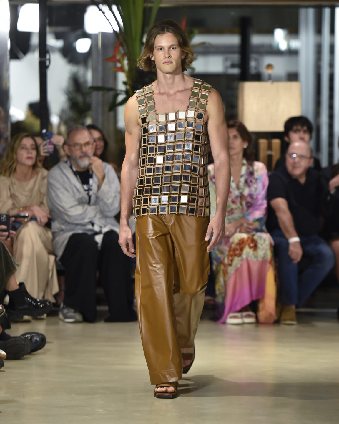 Handred_
SPFW N56


Foto: Zé Takahashi/ @agfotosite