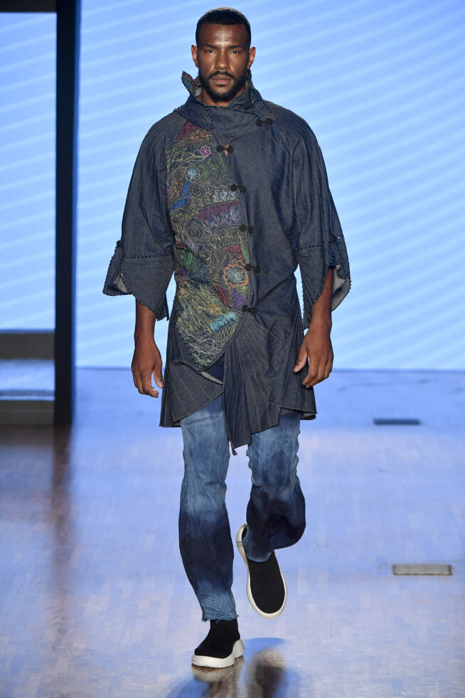 Lino Villaventura_
SPFW N56


foto: Zé Takahashi/ @agfotosite