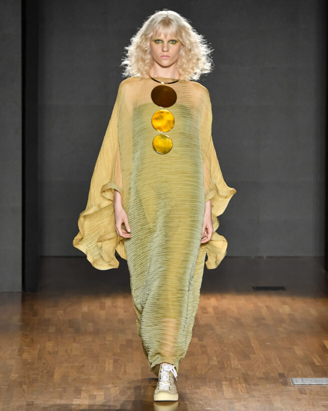Marina Bitu

SPFW N56

Foto: Ze Takahashi/ @agfotosite