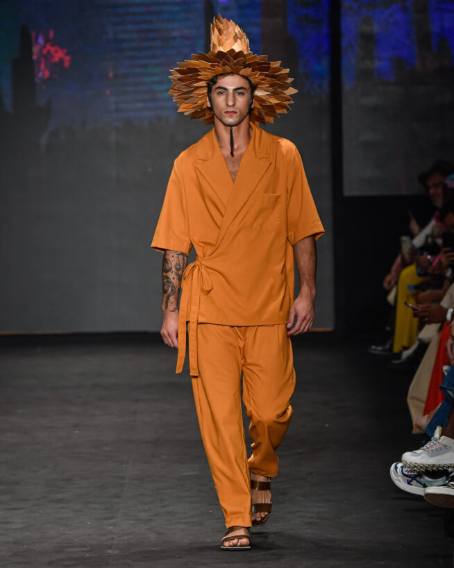 Santa Resistencia

SPFW N56

Foto: Ze Takahashi/ @agfotosite
