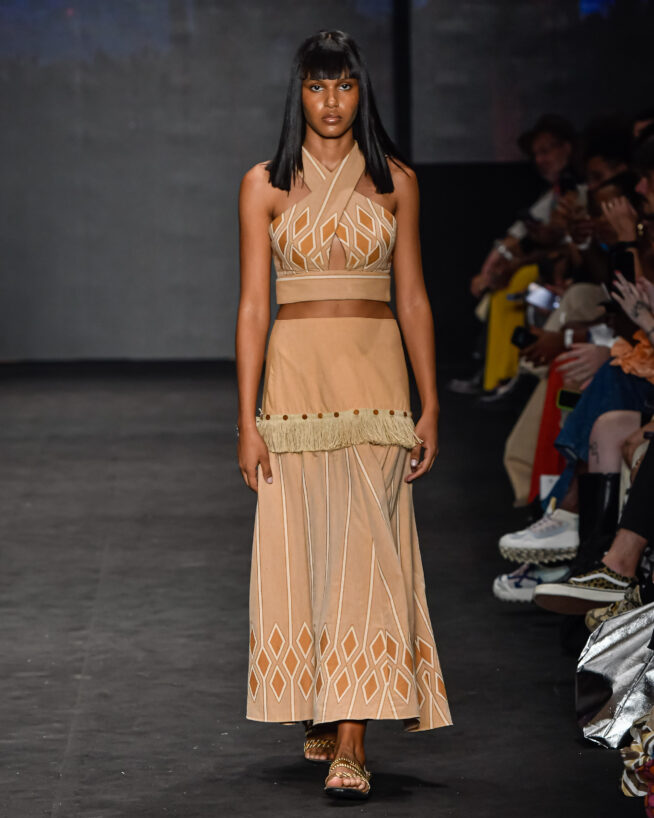 Santa Resistencia

SPFW N56

Foto: Ze Takahashi/ @agfotosite