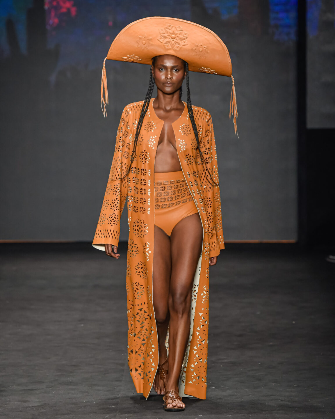 Santa Resistencia

SPFW N56

Foto: Ze Takahashi/ @agfotosite