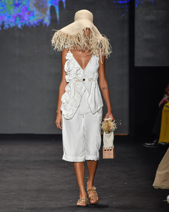 Santa Resistencia

SPFW N56

Foto: Ze Takahashi/ @agfotosite