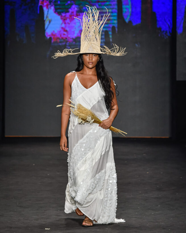Santa Resistencia

SPFW N56

Foto: Ze Takahashi/ @agfotosite