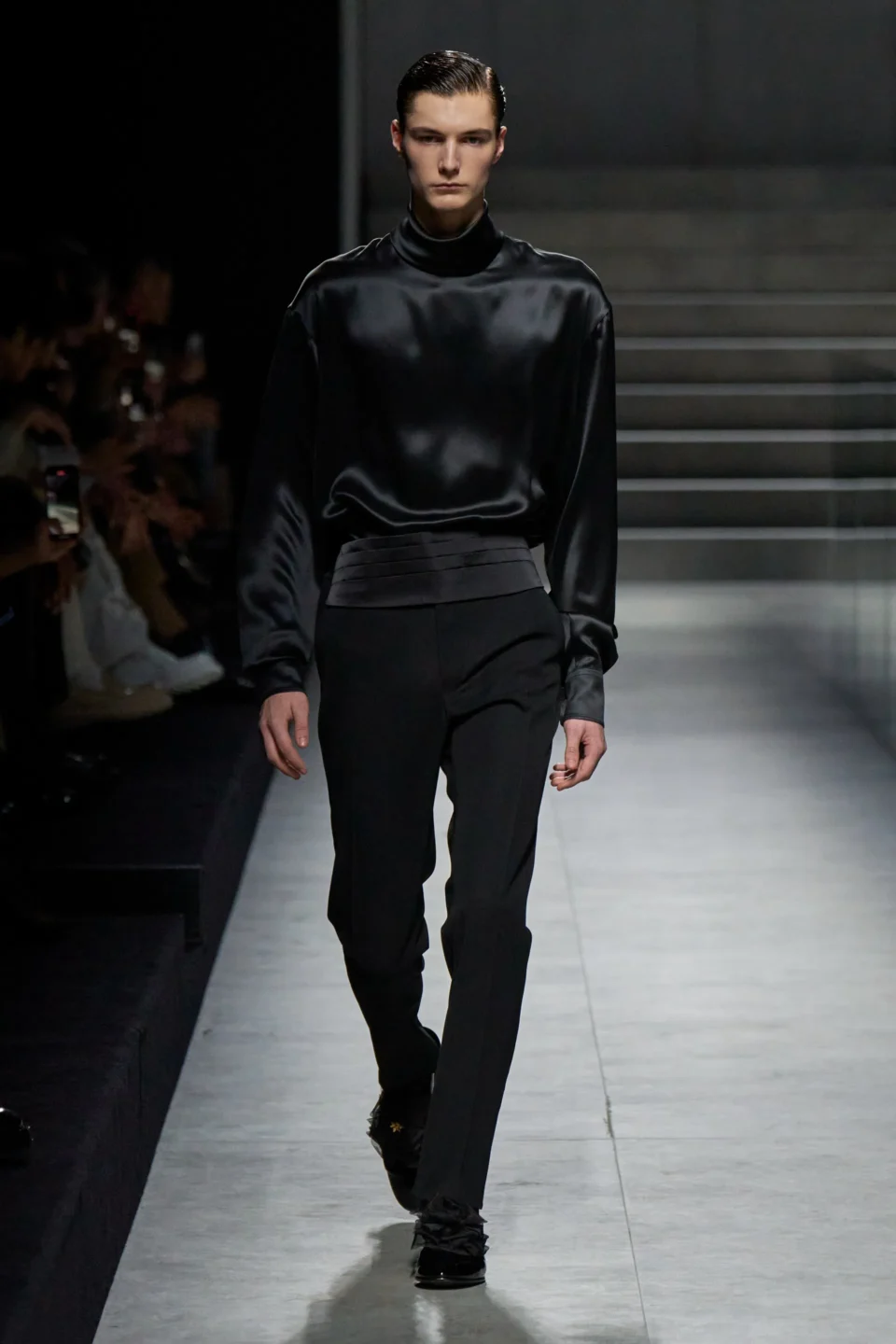 00001-dolce-and-gabbana-fall-2024-menswear-credit-gorunway