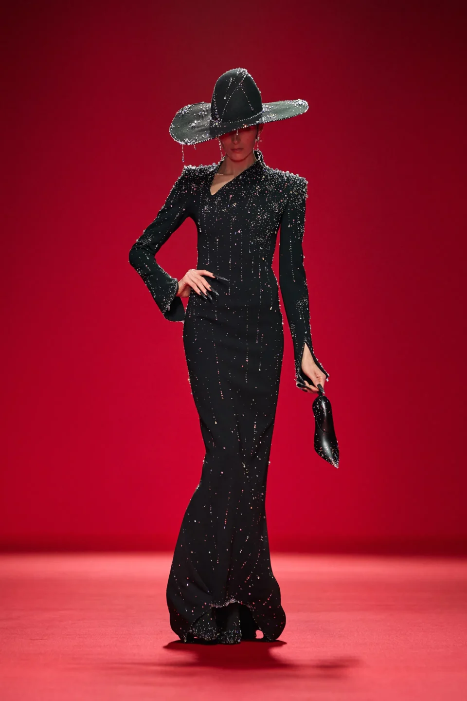00001-robert-wun-spring-2024-couture-credit-brand