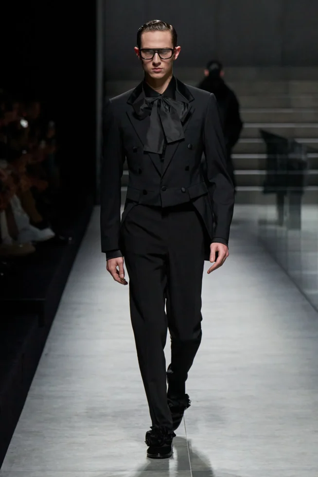 00003-dolce-and-gabbana-fall-2024-menswear-credit-gorunway