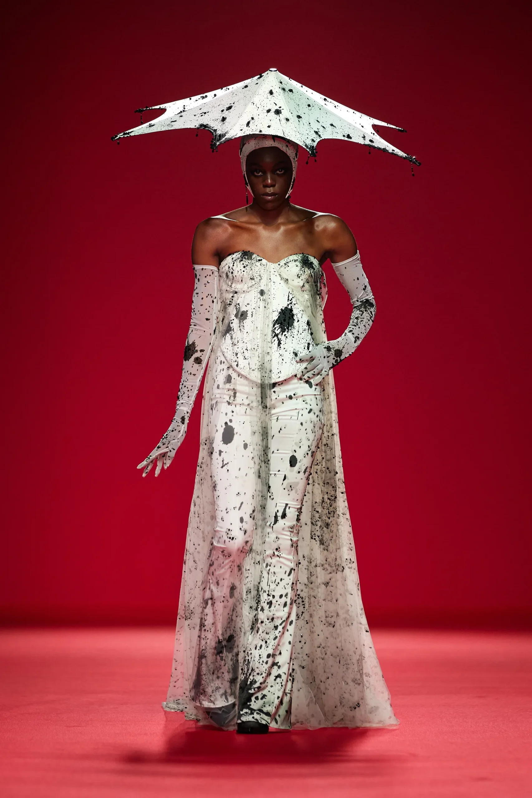 00003-robert-wun-spring-2024-couture-credit-brand