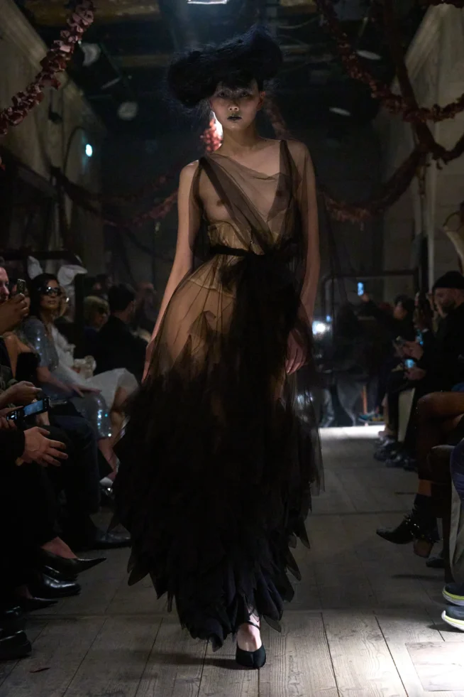 00004-maison-margiela-spring-2024-couture-credit-gorunway