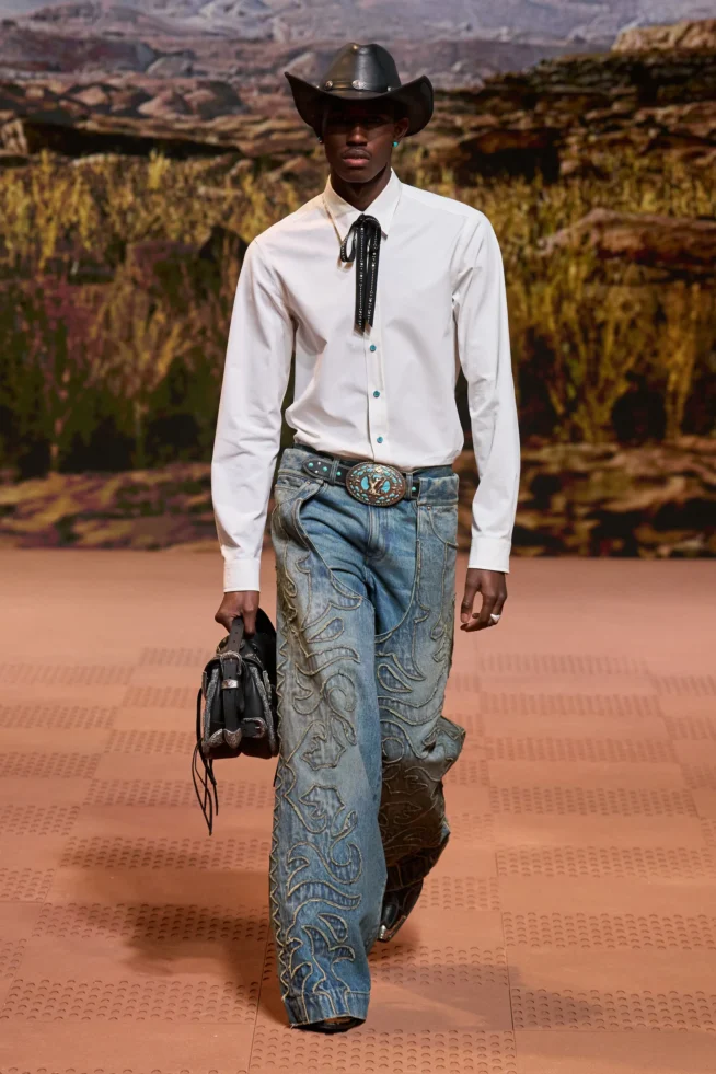 00005-louis-vuitton-fall-2024-menswear-credit-gorunway