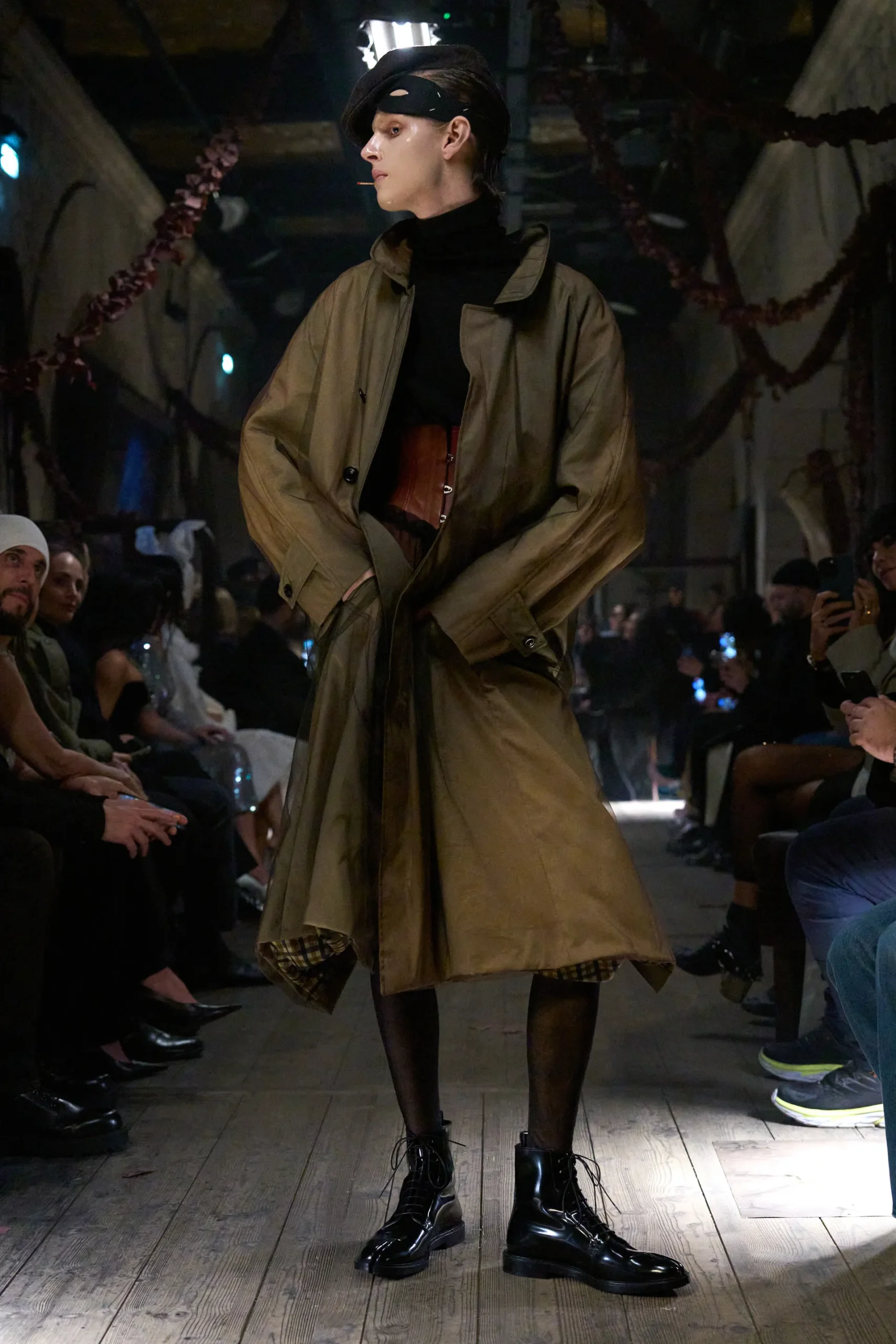 00005-maison-margiela-spring-2024-couture-credit-gorunway