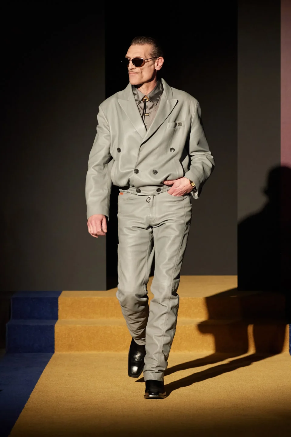 00005-martine-rose-fall-2024-menswear-credit-jamie-morgan