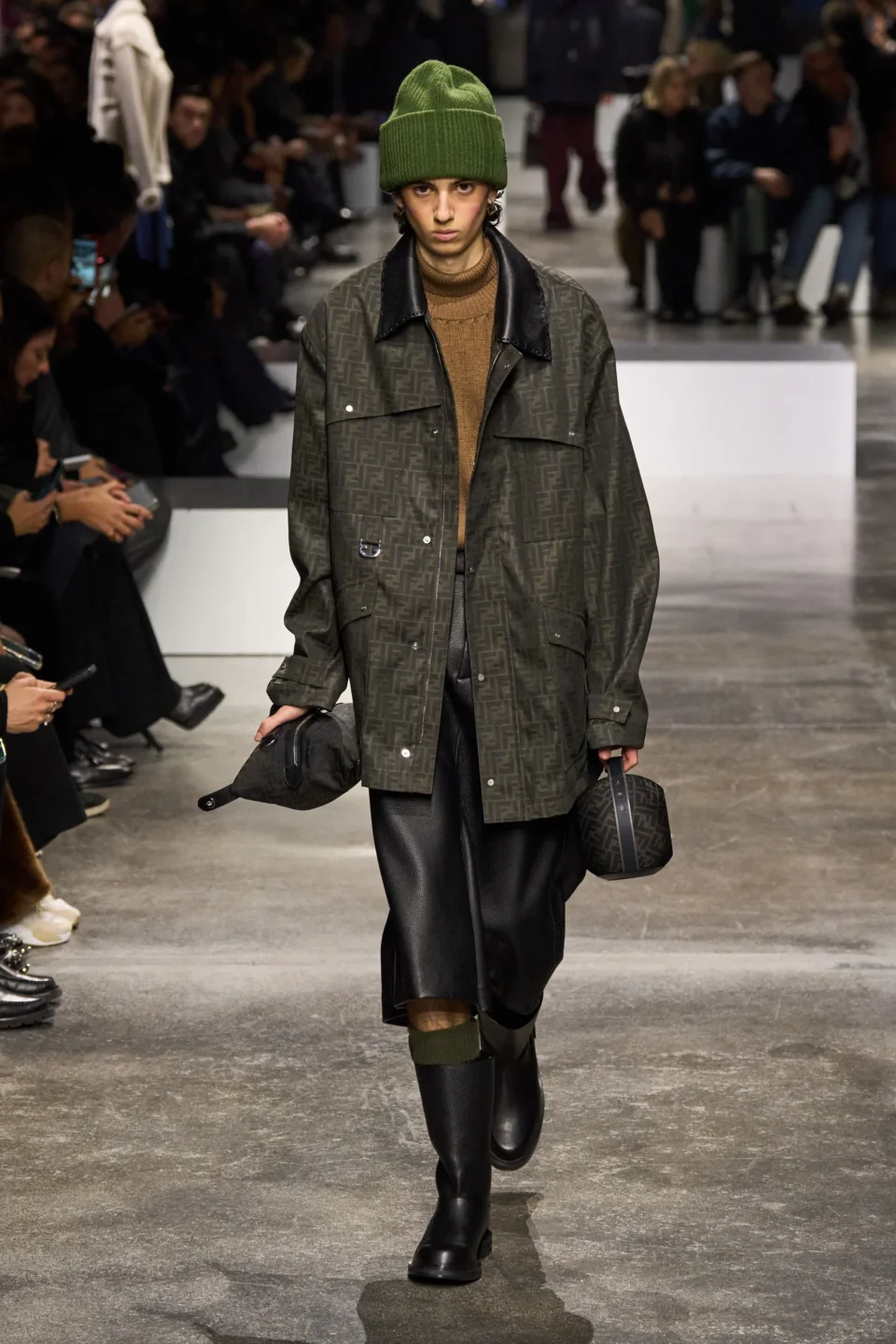 00006-fendi-fall-2024-menswear-credit-gorunway