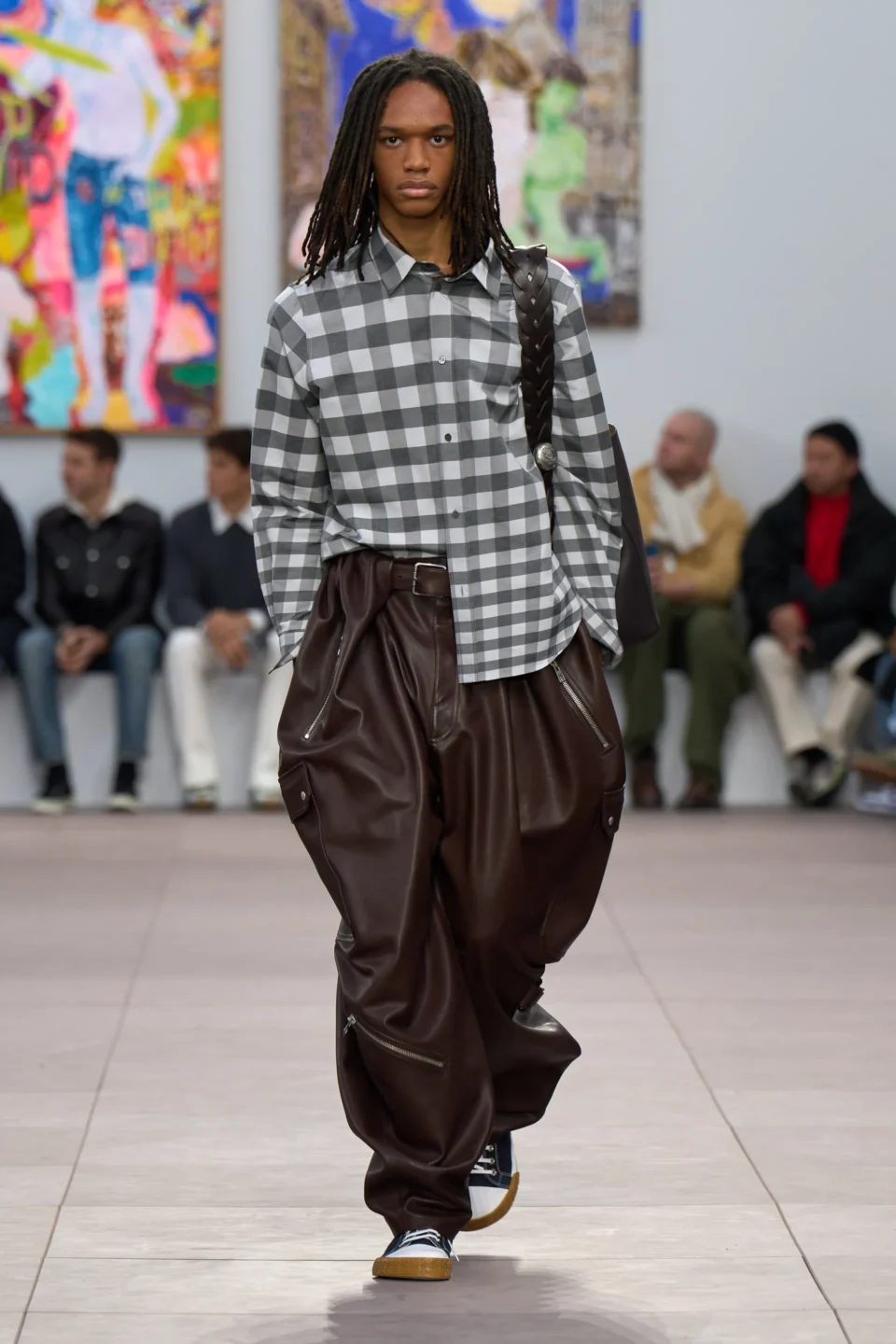 00006-loewe-fall-2024-mens-credit-gorunway