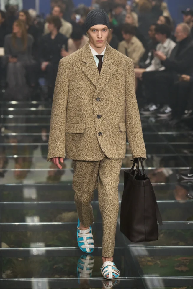 00006-prada-fall-2024-menswear-credit-gorunway