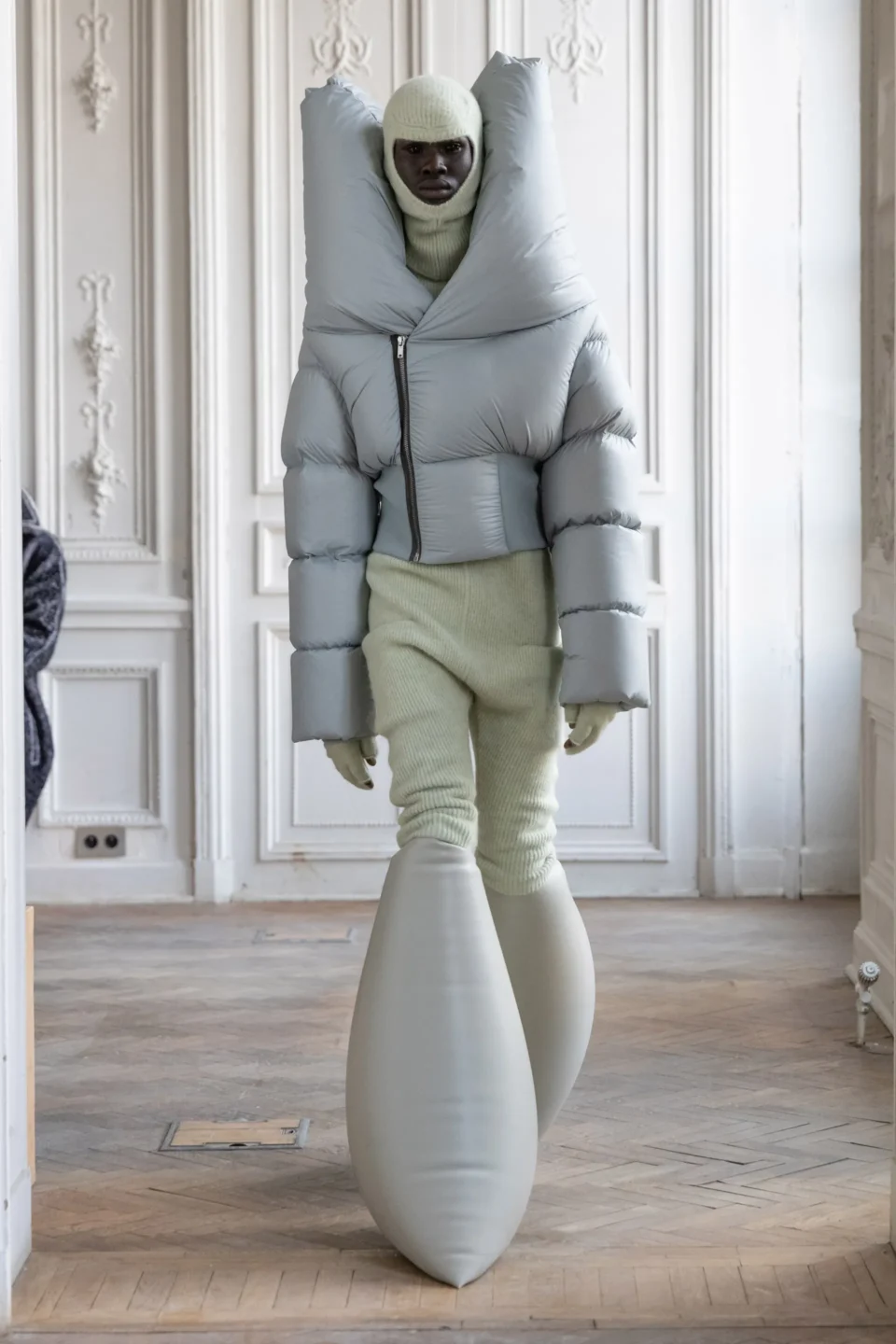 00006-rick-owens-fall-2024-menswear-credit-owenscorp