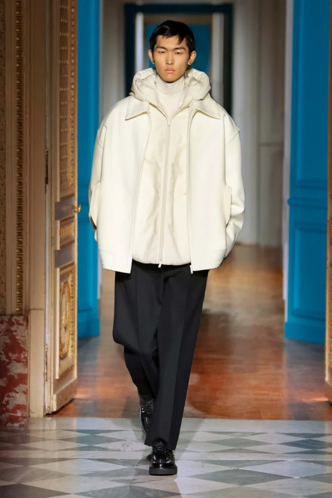 00006-valentino-fall-2024-mens-credit-brand