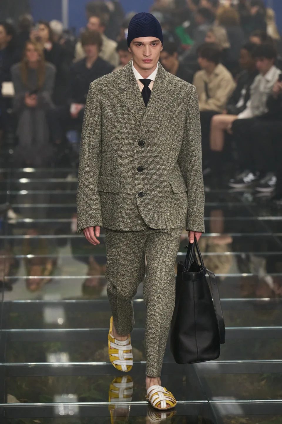 00007-prada-fall-2024-menswear-credit-gorunway