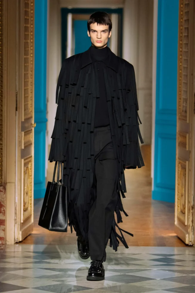 00007-valentino-fall-2024-mens-credit-brand