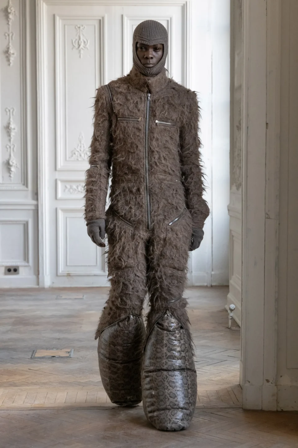 00008-rick-owens-fall-2024-menswear-credit-owenscorp