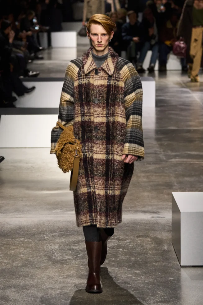 00009-fendi-fall-2024-menswear-credit-gorunway