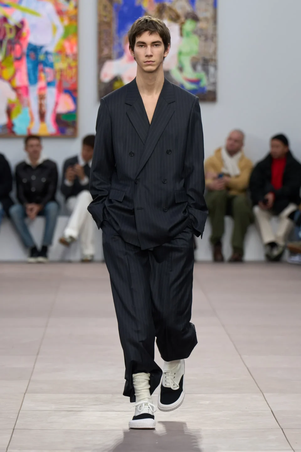 00009-loewe-fall-2024-mens-credit-gorunway