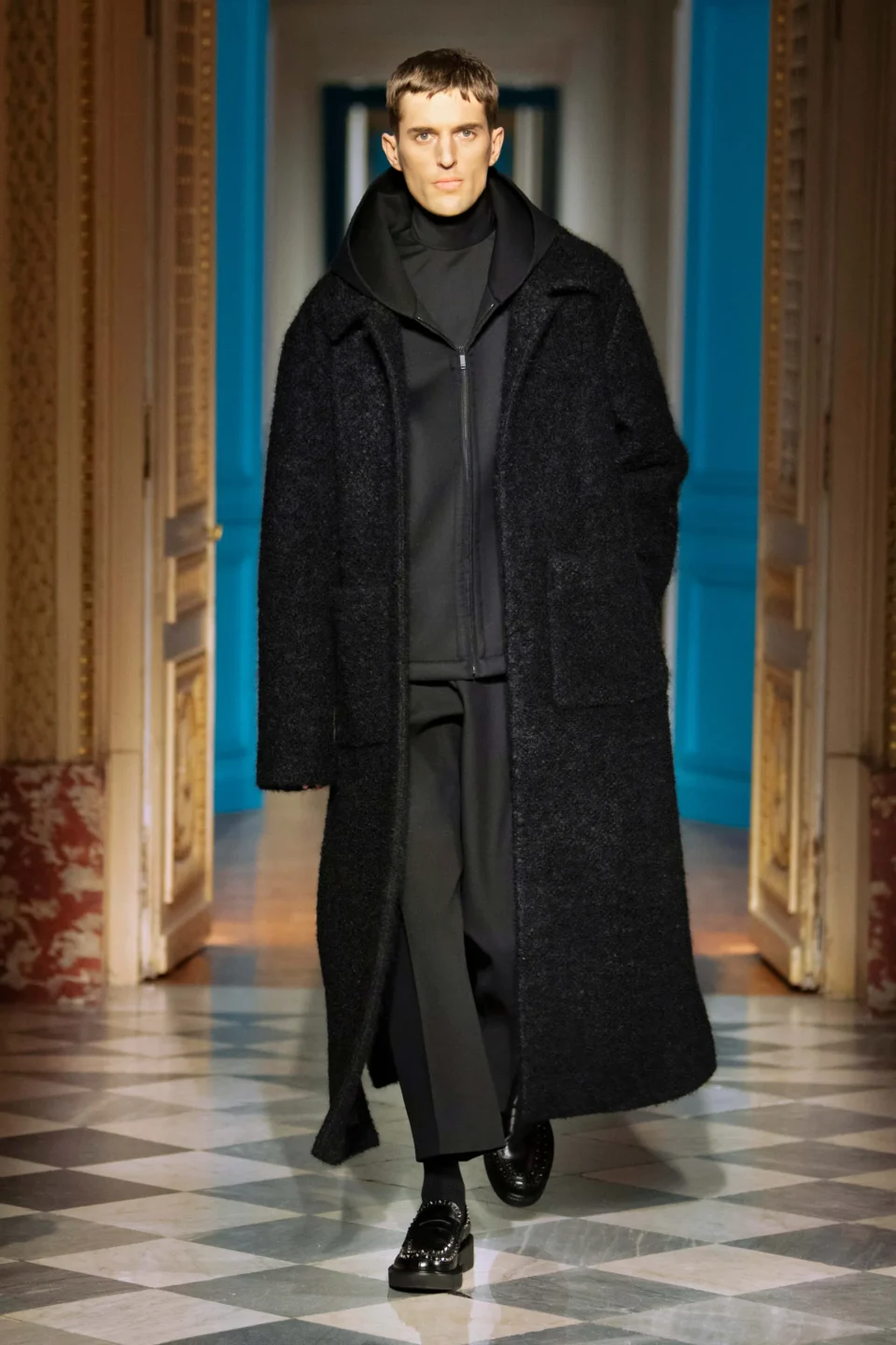00009-valentino-fall-2024-mens-credit-brand