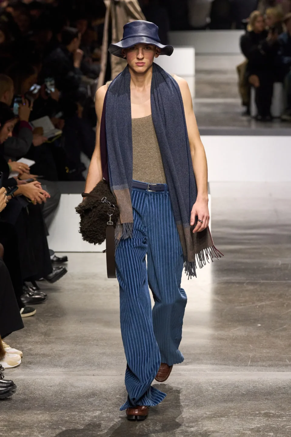 00011-fendi-fall-2024-menswear-credit-gorunway