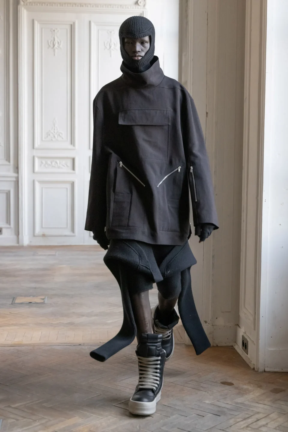00011-rick-owens-fall-2024-menswear-credit-owenscorp