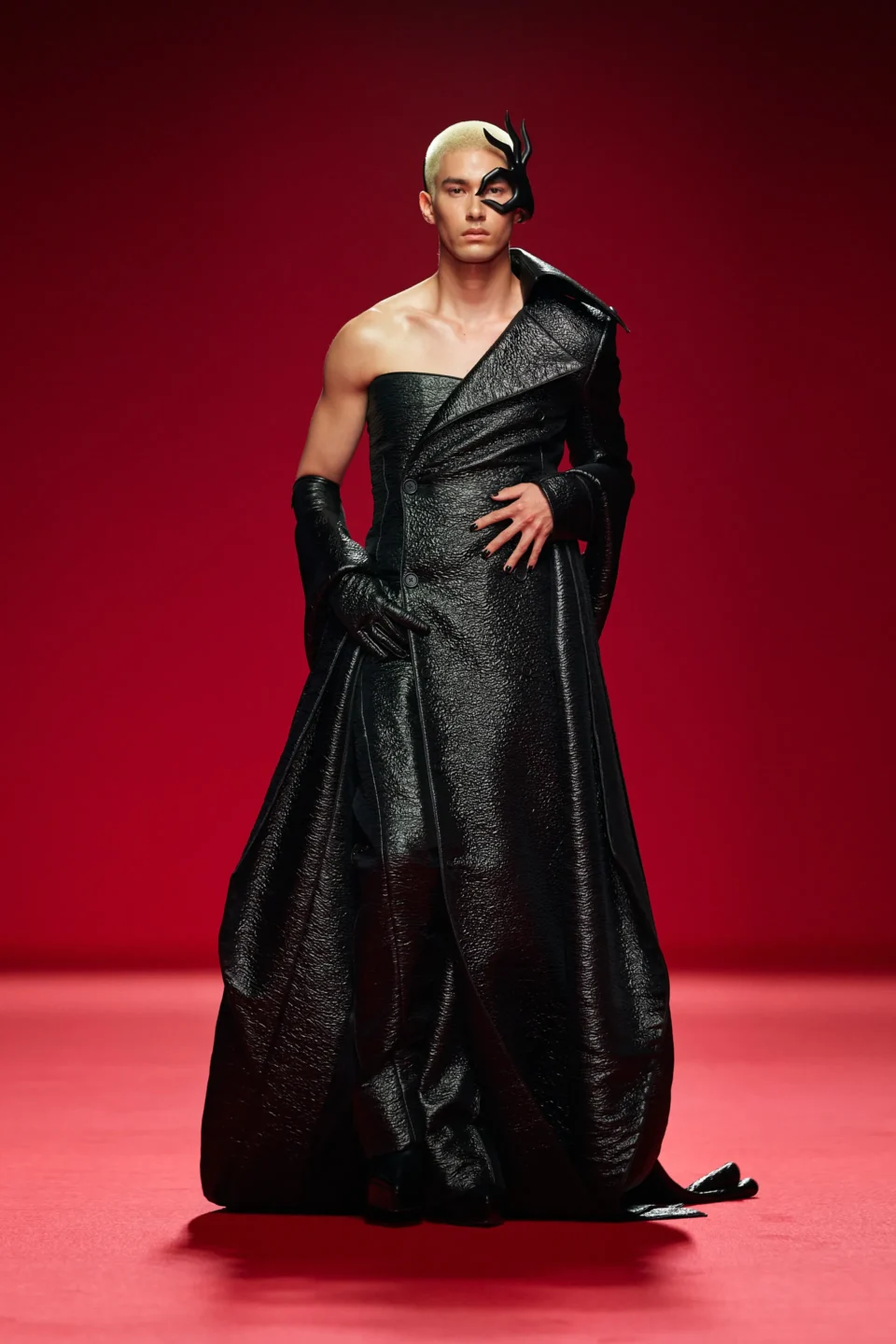 00013-robert-wun-spring-2024-couture-credit-brand