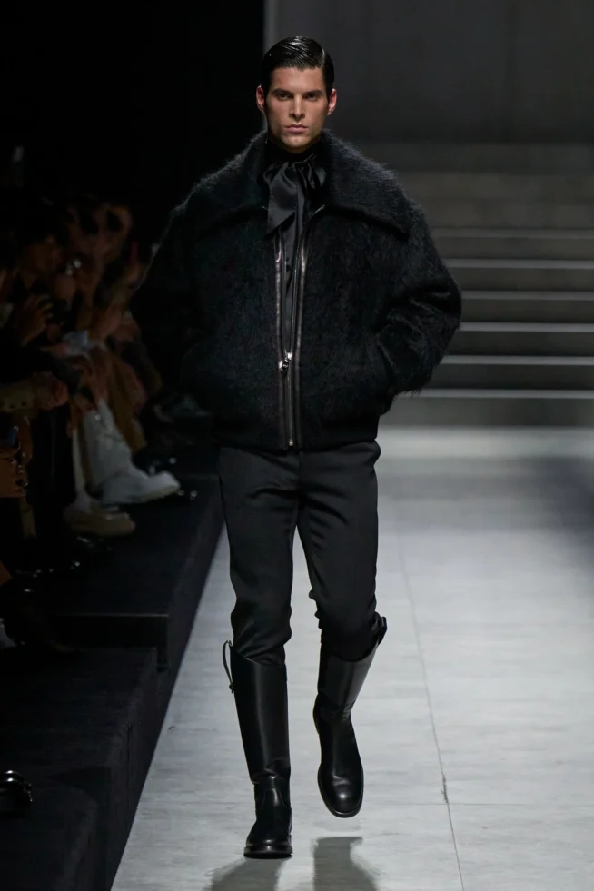 00017-dolce-and-gabbana-fall-2024-menswear-credit-gorunway