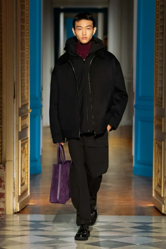 00017-valentino-fall-2024-mens-credit-brand