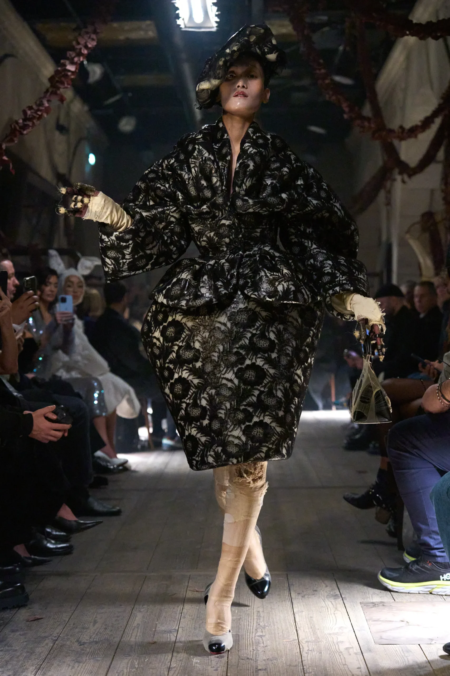 00019-maison-margiela-spring-2024-couture-credit-gorunway