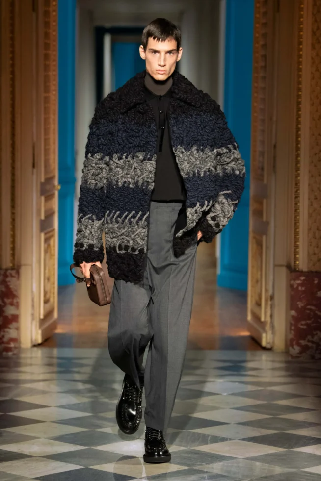 00019-valentino-fall-2024-mens-credit-brand