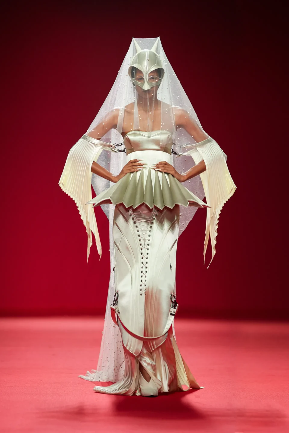 00021-robert-wun-spring-2024-couture-credit-brand