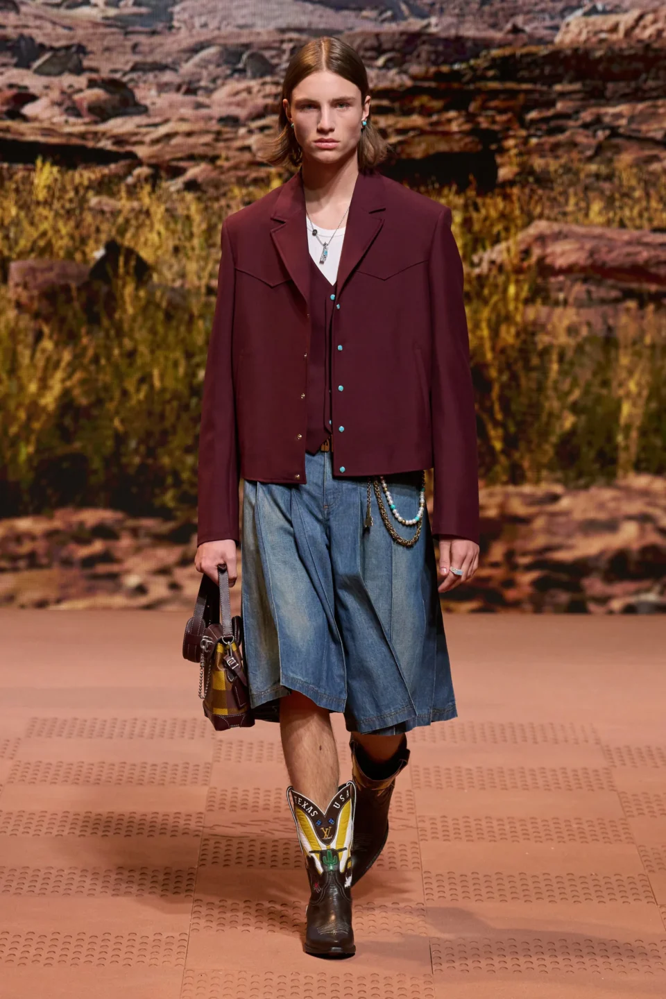 00022-louis-vuitton-fall-2024-menswear-credit-gorunway
