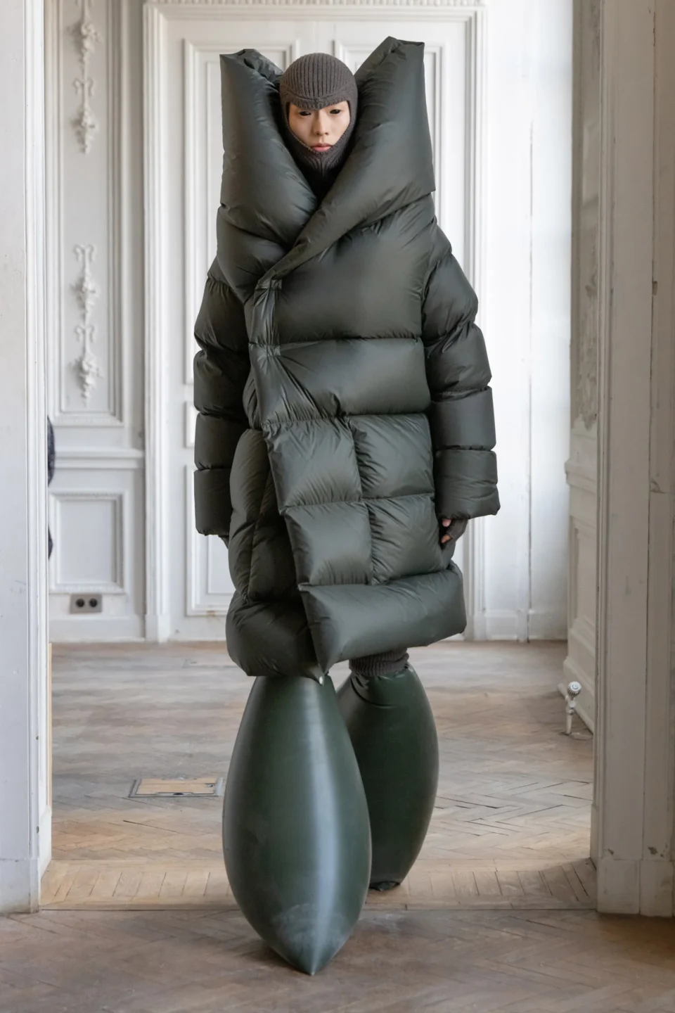 00023-rick-owens-fall-2024-menswear-credit-owenscorp