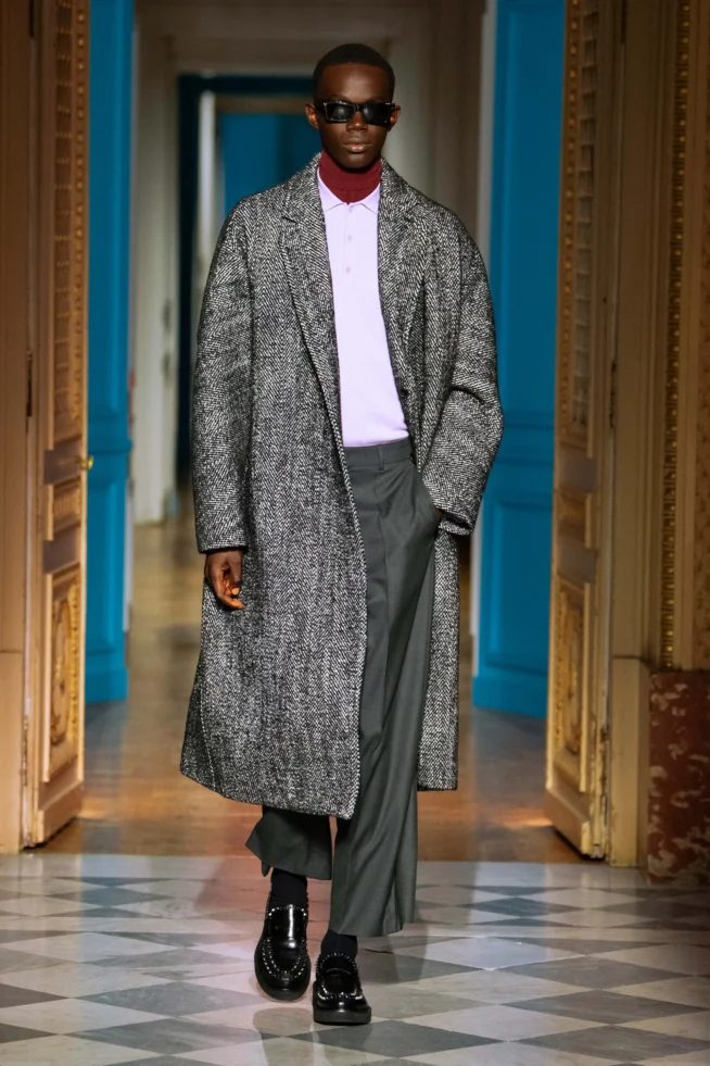 00024-valentino-fall-2024-mens-credit-brand